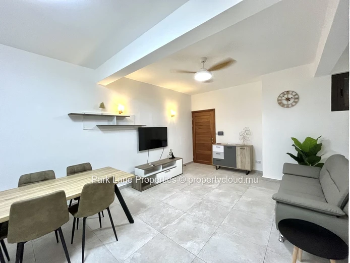 Modern 1-bedroom apartment in Quatre Bornes 