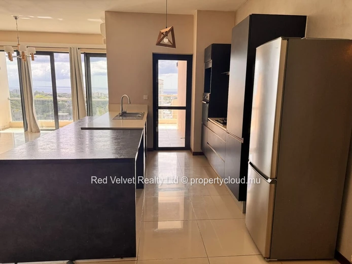 Appartement meublé de 3 chambres à louer à Beau Bassin