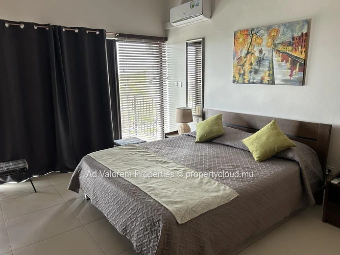 Penthouse à deux niveaux a louer- Tamarin