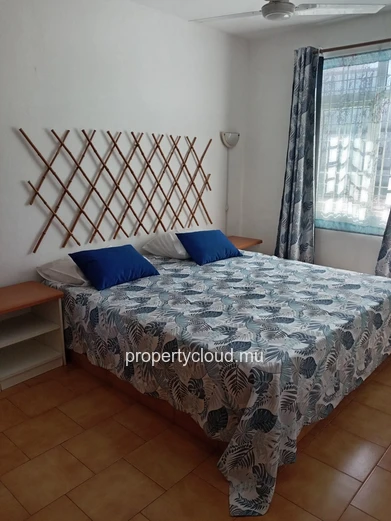 Votre Oasis Privée : Grand Appartement avec Piscine et Jardin Proche Pereybere/Grand Baie