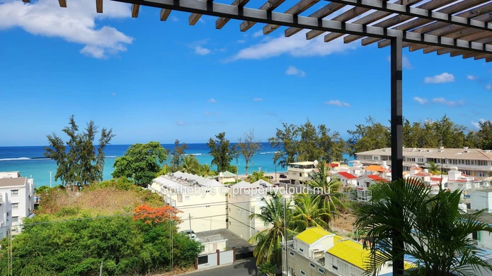 Flic-en-Flac Pearl, Penthouse