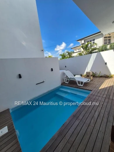 Modern 3-Bedroom En-Suite Villa with Private Pool | Pointe aux Biches Steps from the Beach, Tucked i