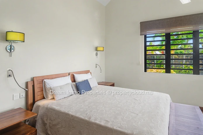 Exclusive 4-bedroom beachfront villa with private pool & ocean view in Poste de Flacq – Mauritius