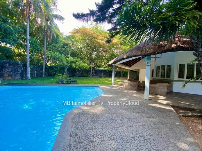 House for rent in Pointe aux Canonniers
