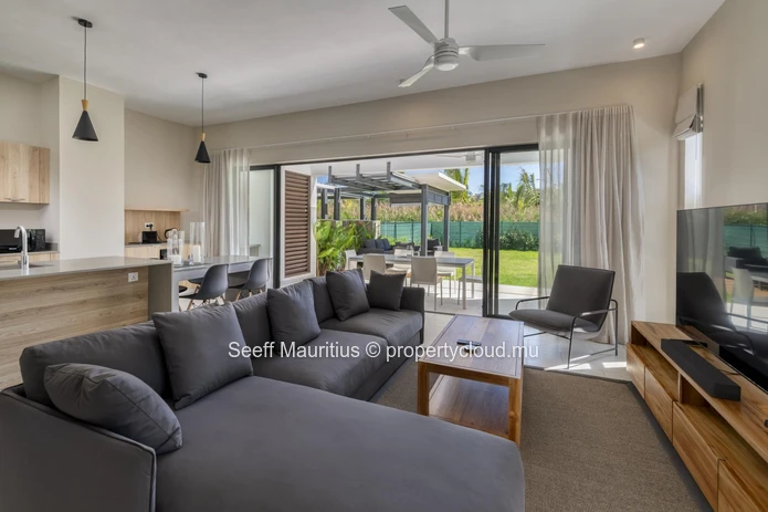 Spacious 3 bedrooms Townhouse