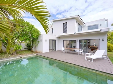 4 Bedroom Villa