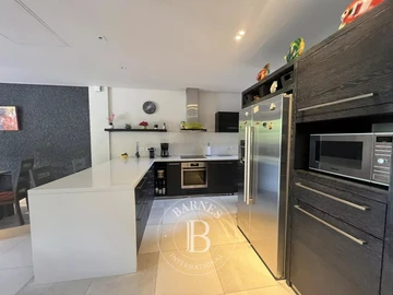 3 Bedroom Townhouse, Duplex