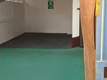 5 Bedroom Apartment
