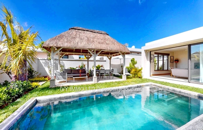 Villa 3BR à vendre à Grand Baie | Résidence | Clubhouse | Gym | Kiosque | Piscine luxueuse