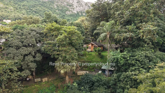 Exclusive Land with Waterfall Views in Central Moka