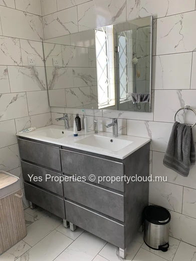 For Sale FLOREAL HOUSE - Few Mins Walk SOFLO Mall - Rs 8M! 
