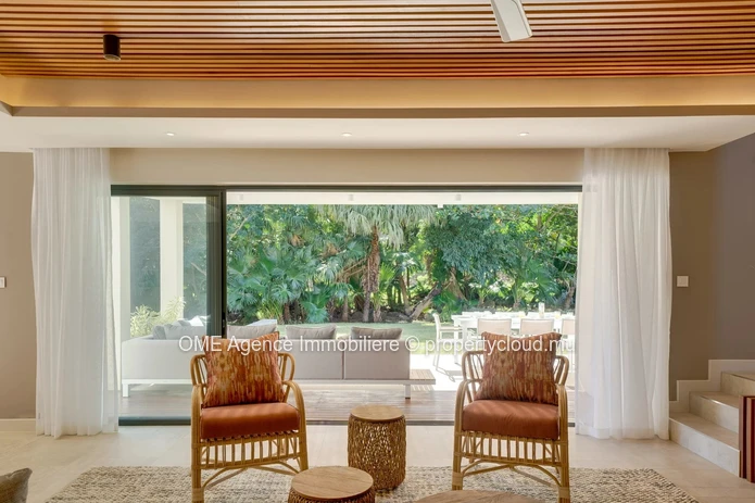BEL OMBRE - Luxury villa in the heart of a 2500 hectare estate - 3 bedrooms