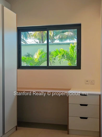 Apartment for Rent – 2 Bedrooms, Beau Plan, North (Furnished)