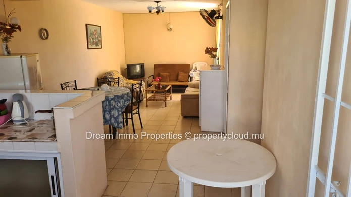 A Vendre Complexe De 8 Appartements Proche Mer A Flic En Flac - Ile Maurice