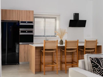 4 Bedroom Villa