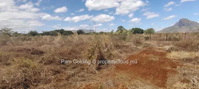 Prime Residential Land for Sale in Magenta Parkside