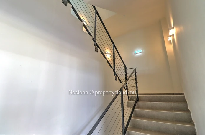 3 Premium office spaces