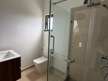 4 Bedroom Townhouse, Duplex