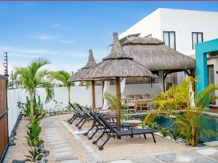 Modern 3-Bedroom Villa for Rent in Chemin Moulin Cassé, Grand Baie | Private Pool, Large Terrace & Garden