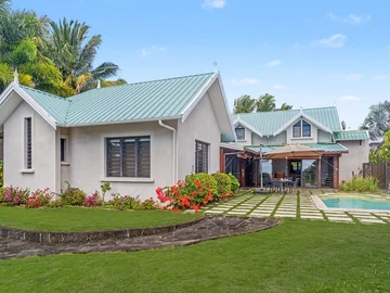 4 Bedroom Villa