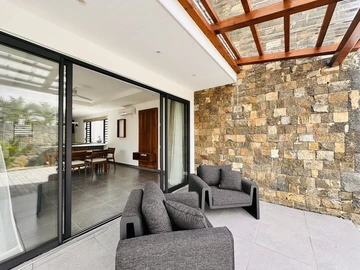 4 Bedroom Villa