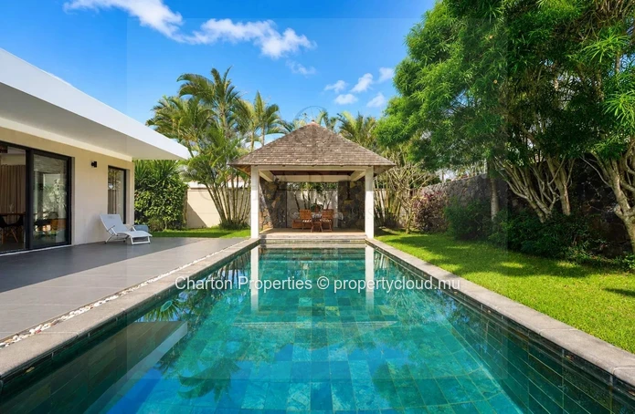 Villa moderne meublée avec jardin privé - Résidence sécurisée à Péreybère