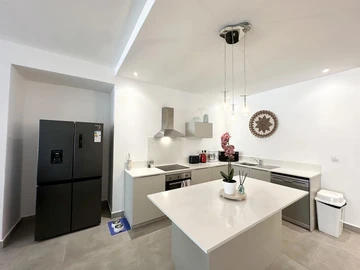 3 Bedroom Apartment