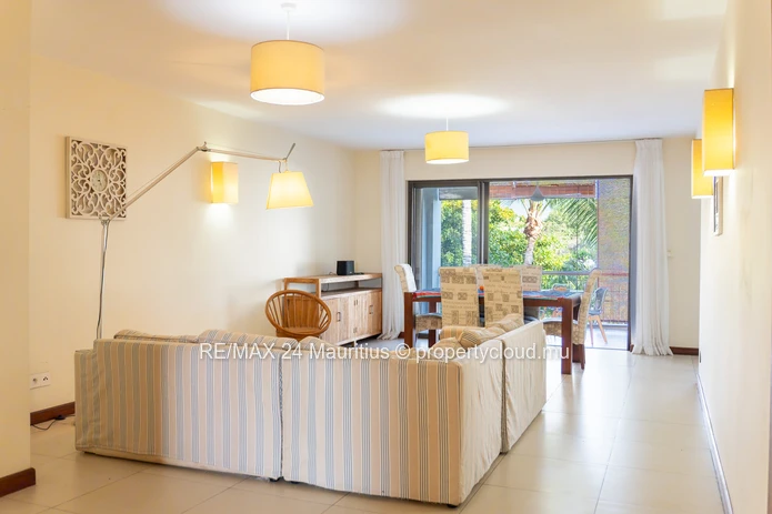2-Bedroom Apartment near La Preneuse Beach