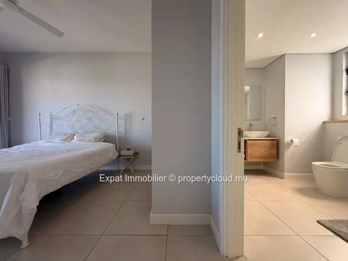 Appartement neuf 2 chambres avec grande terrasse et vue mer – À louer à Cascavelle