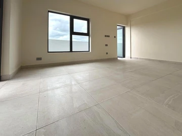 4 Bedroom Apartment