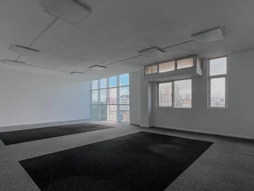 Ideal Office Space in the Heart of a Vibrant District