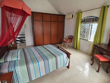 4 Bedroom Townhouse, Duplex