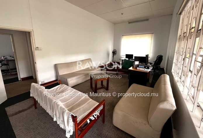  12 Bedroom House For Sale in Floreal
