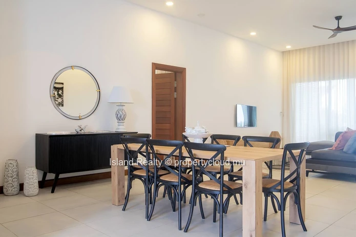 Appartement 248 m² avec vue mer dans résidence sécurisée – Pointe aux Canonniers