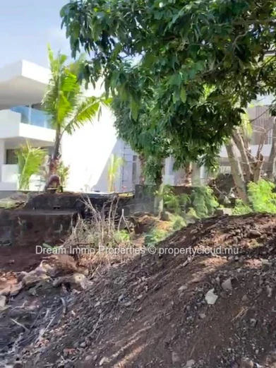 Terrain Residentiel A Vendre Proche Mer A Pointe Aux Canonniers – Ile Maurice