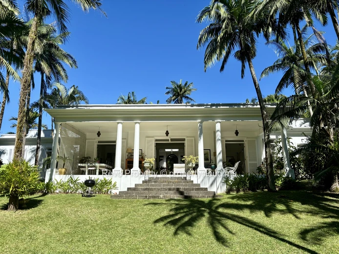 Stunning Home in Moka