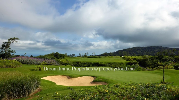 Grands Terrains Avec Vue Golf A Bois Cheri – Ile Maurice