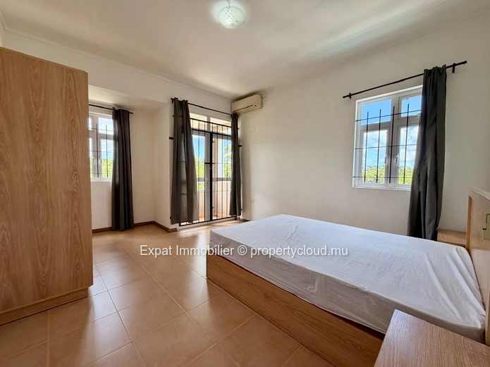 À louer – Duplex avec jardin et piscine privée à Grand Baie