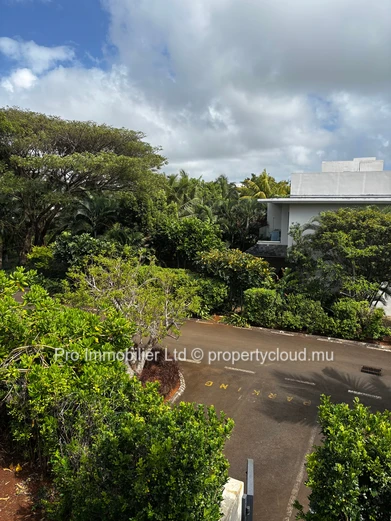For Sale – Spacious 4-Bedroom Townhouse at Azuri Ocean & Golf Resort, Roches Noires
