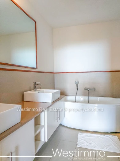 3-bedroom apartment for rent on Queen Mary Avenue, Floréal, Mauritius