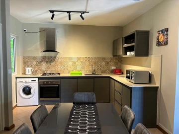 Townhouse, Duplex de 3 Chambres