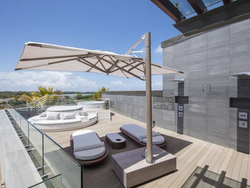 5 Bedroom Villa