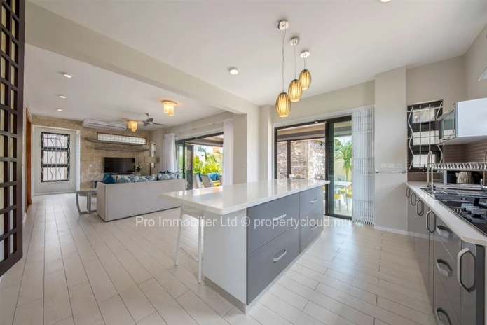 Spacious and newly built furnished villa for rent at Flic en Flac West Coast.