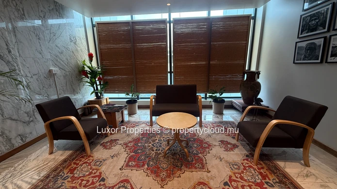 High-End Private Office Suites For Rent | Ébène