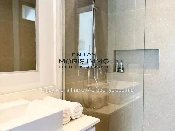 3-Bedroom En-Suite Apartment for Sale – Grand Gaube | PDS, Ocean View & Resident Permit
