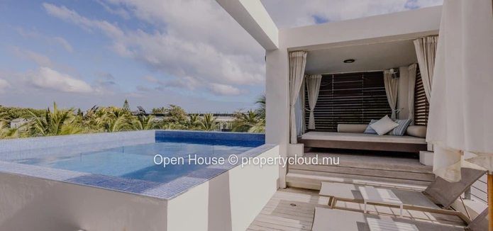 Pereybère # accès privé et vue mer # Penthouse de 359 m2  avec piscine privée et 3 chambres en suite # prix 1.700.000$