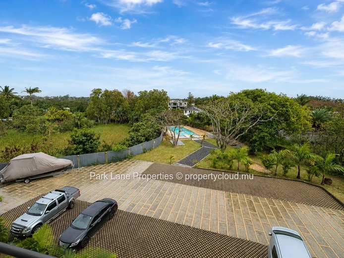 Les Voiles – An Elegant Three-Bedroom Penthouse in Grand Baie