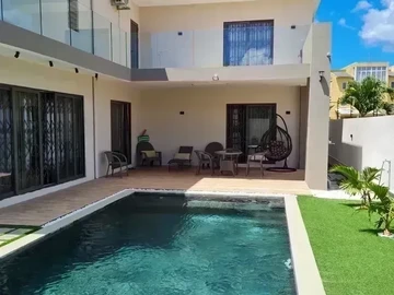 4 Bedroom Villa