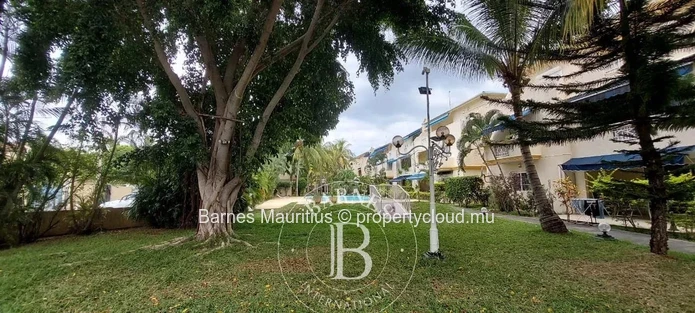 FLIC IN FLAC - Triplex in a secure residence - 3 bedrooms