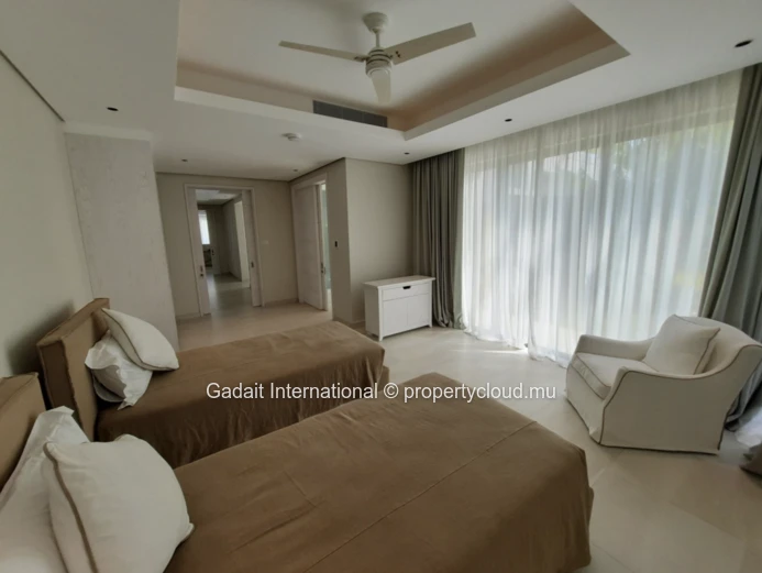 Villa de Luxe à Anahita : Location avec Vue Imprenable sur le Golf